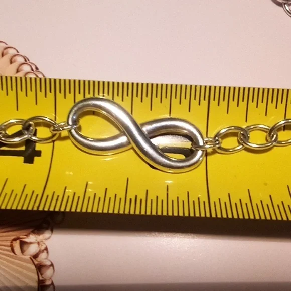 Tiffany Infinity 18" Necklace EUC with Box And Pouch 1" Infinity - Picture 5 of 10